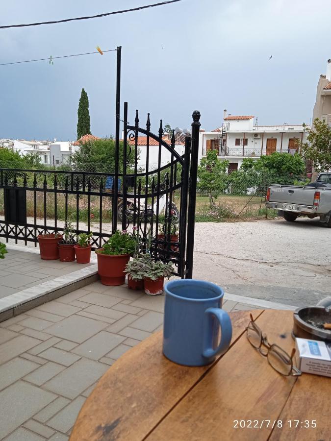 Syraina Apartments Skiathos Exterior foto