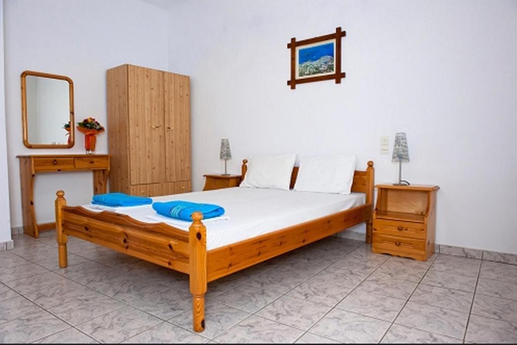 Syraina Apartments Skiathos Quarto foto