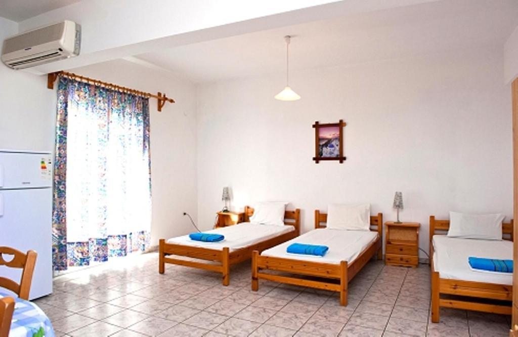 Syraina Apartments Skiathos Quarto foto