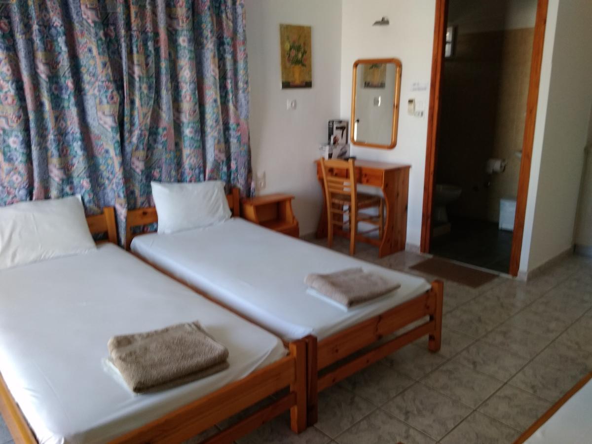 Syraina Apartments Skiathos Exterior foto